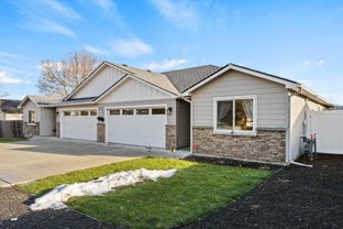 421 S Barker Rd - Photo 1 of 1
