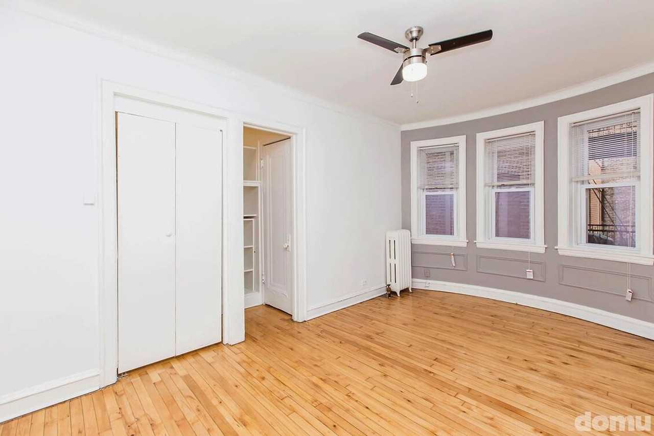 Edgewater - Photo 5 of 6