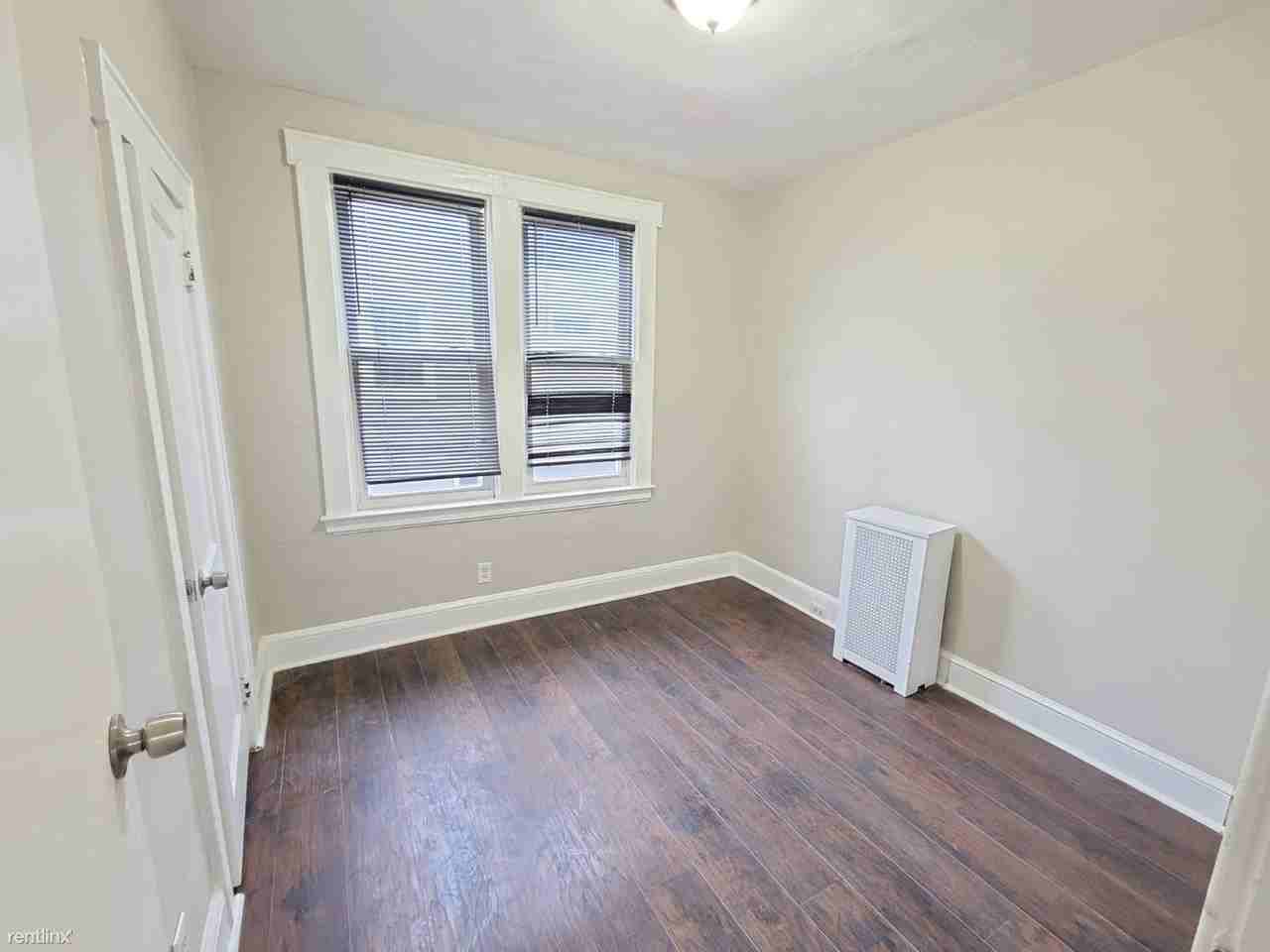 9 39th St - Photo 3 of 9