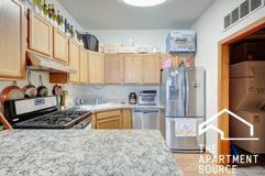1160 W Grand Ave #2R - Photo 1 of 1