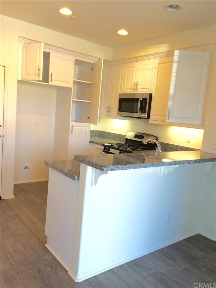 12379 Azaleas Dr - Photo 3 of 12