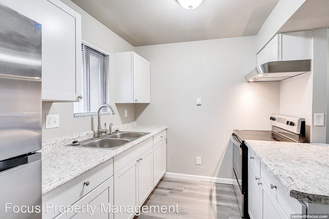 400 Bicentennial - Photo 2 of 18