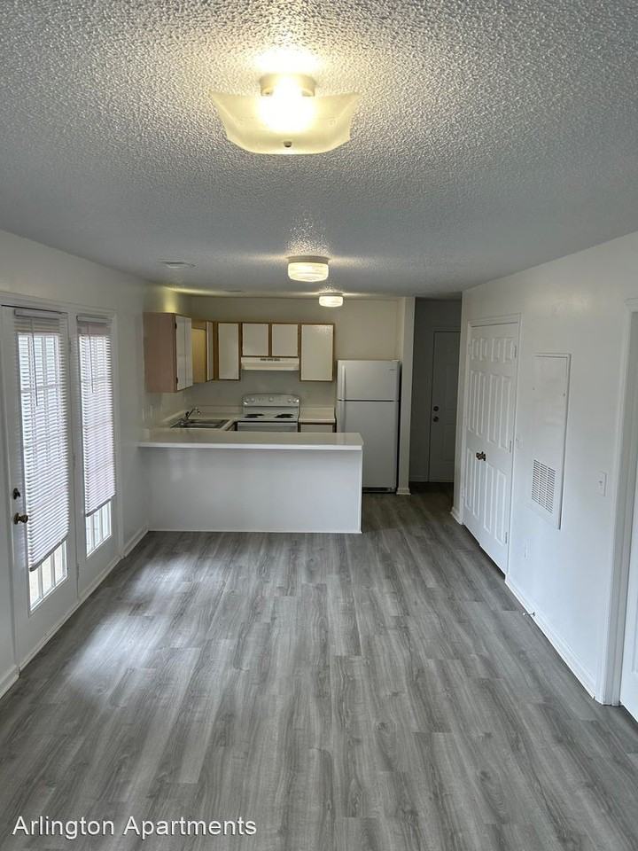 Arlington Apartments - Photo 2 of 4