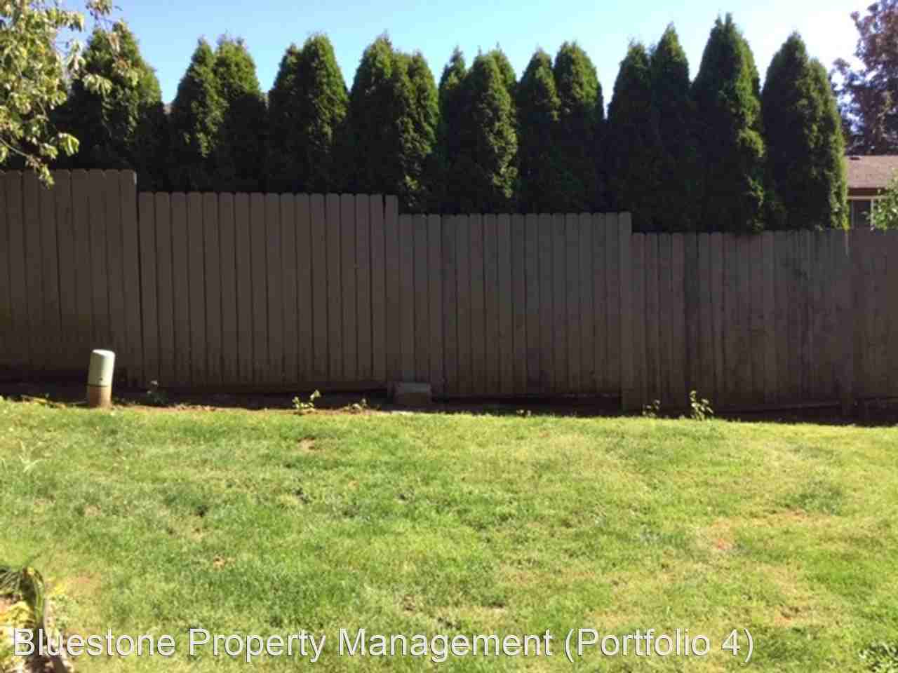 Parkcrest Townhomes - Photo 2 of 14