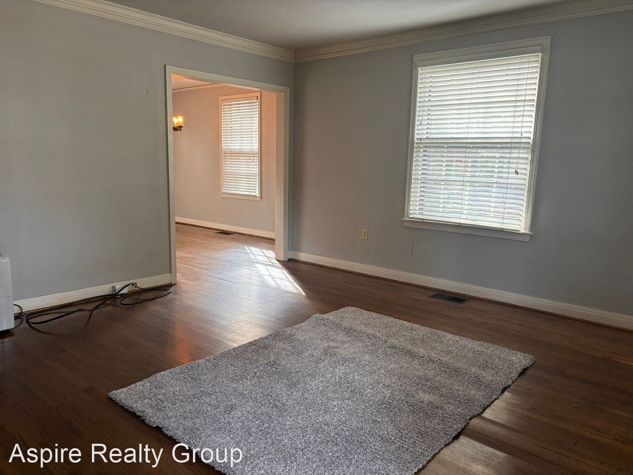 5305 Stonewall Rd - Photo 3 of 23