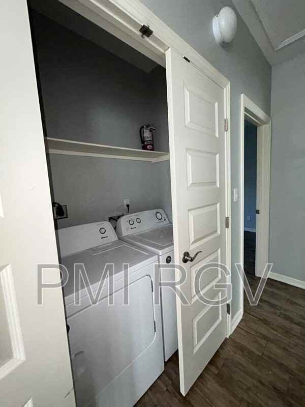 2100 Jackson St #2 - Photo 7 of 13
