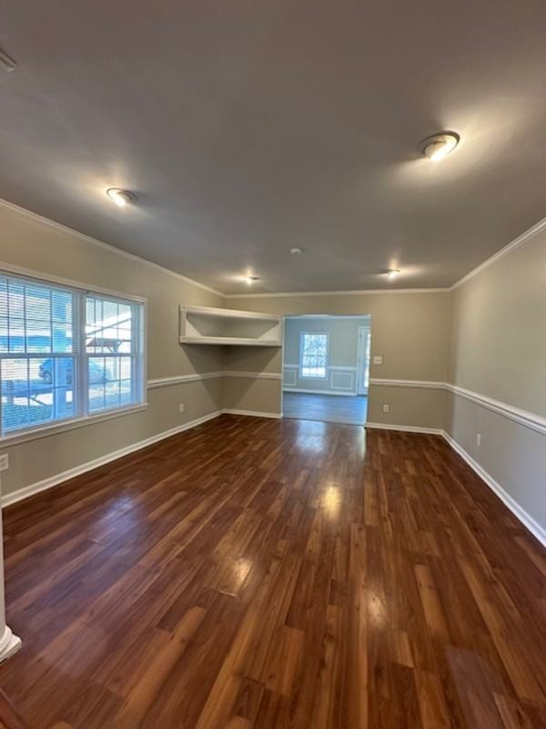 1209 Lawhorn Rd - Photo 6 of 35