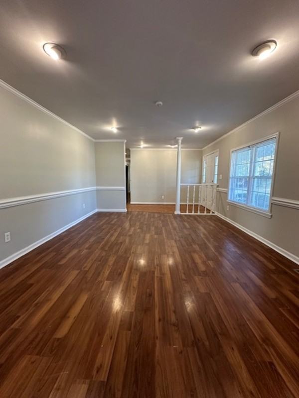 1209 Lawhorn Rd - Photo 7 of 35