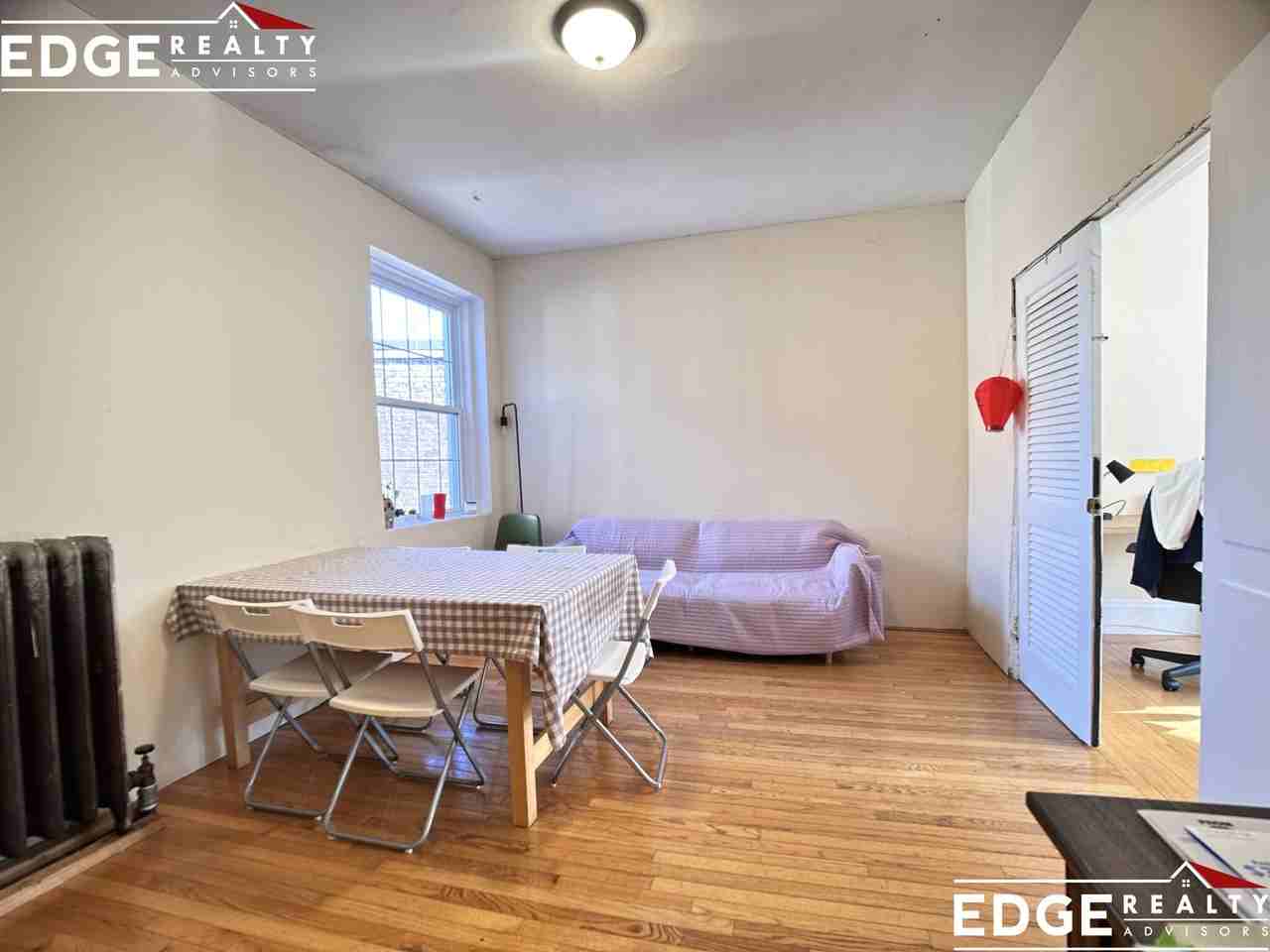 137 Chiswick Rd #5 - Photo 6 of 10