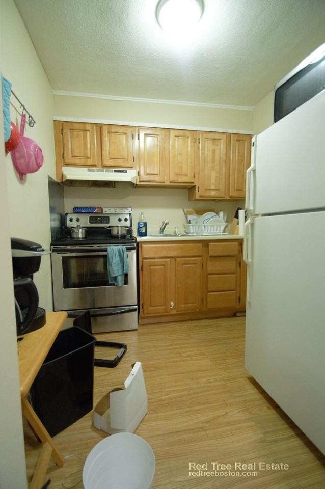 23 Radcliffe Rd #106 - Photo 2 of 5
