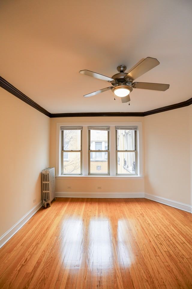 4316 North Keystone Avenue #1A - Photo 3 of 10