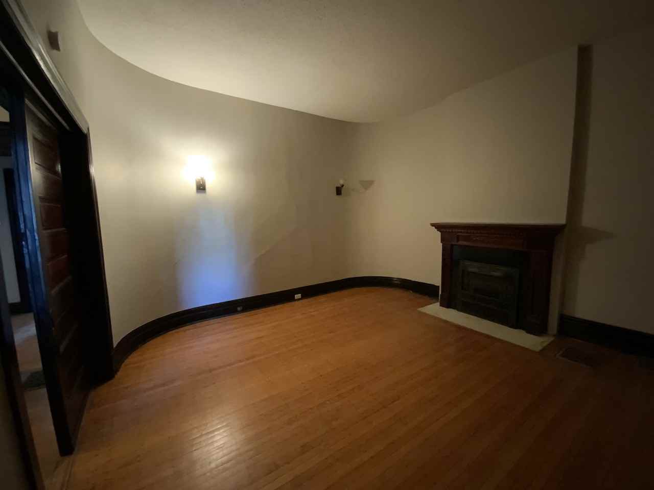 26 Lewis Pl - Photo 3 of 14