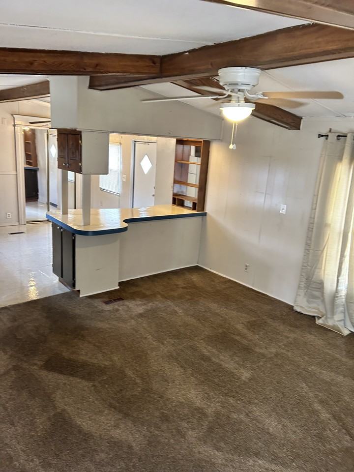 132 Darla Ct - Photo 2 of 7