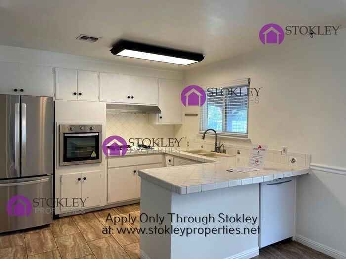 5513 Michigan Blvd - Photo 3 of 19