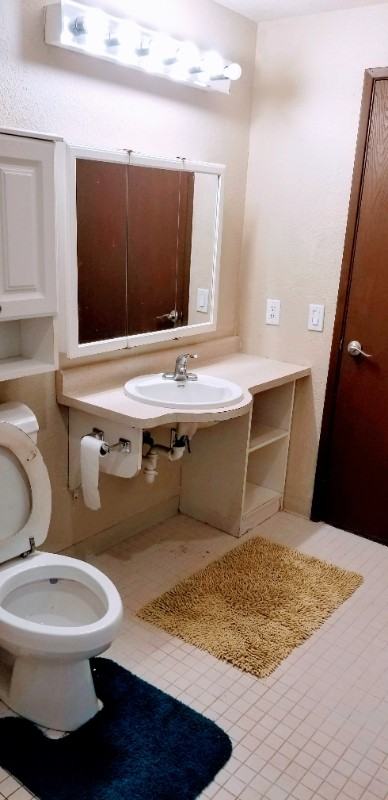 4904 S 293rd St #2 - Photo 7 of 8