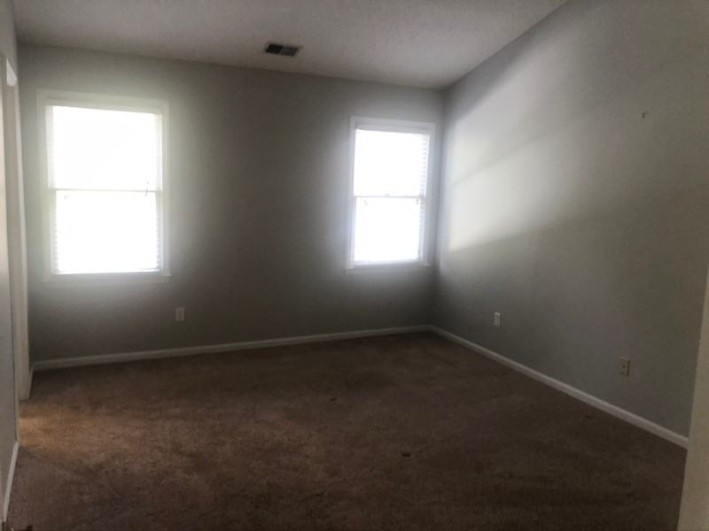 9105 Kings Canyon Dr - Photo 7 of 17