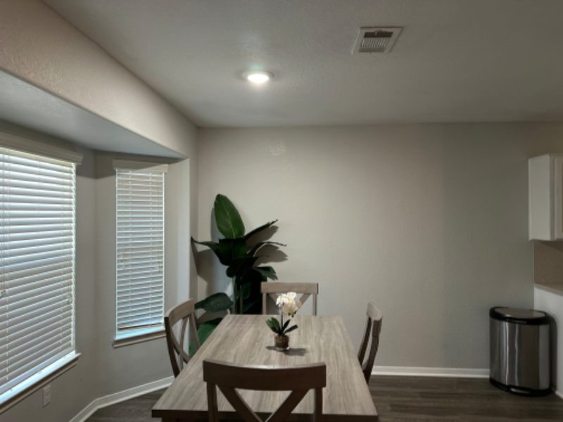 3610 Del Mar Ct - Photo 6 of 14