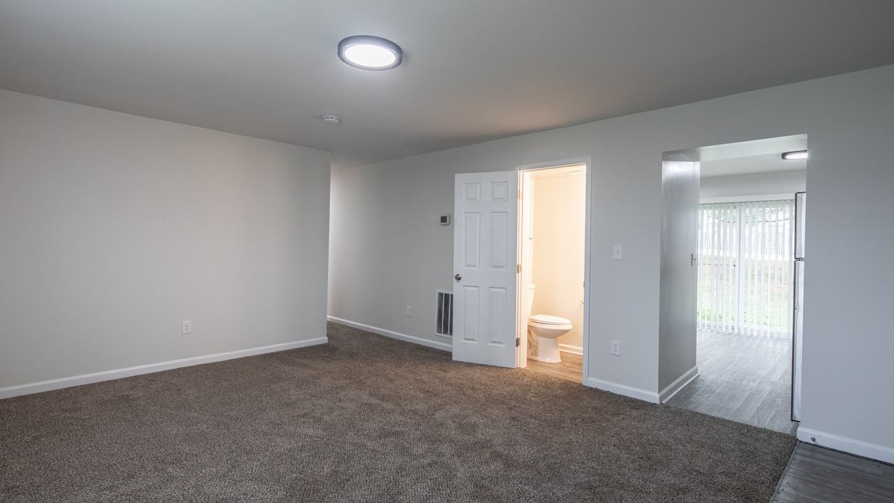 Dunfield Townhomes - Photo 6 of 37