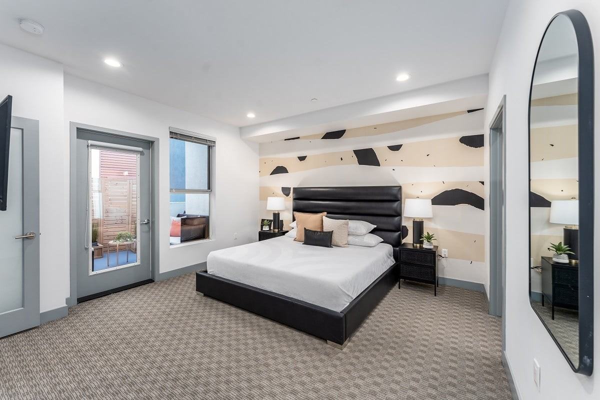 Lido Apartments - 4025 Grandview - Photo 6 of 26