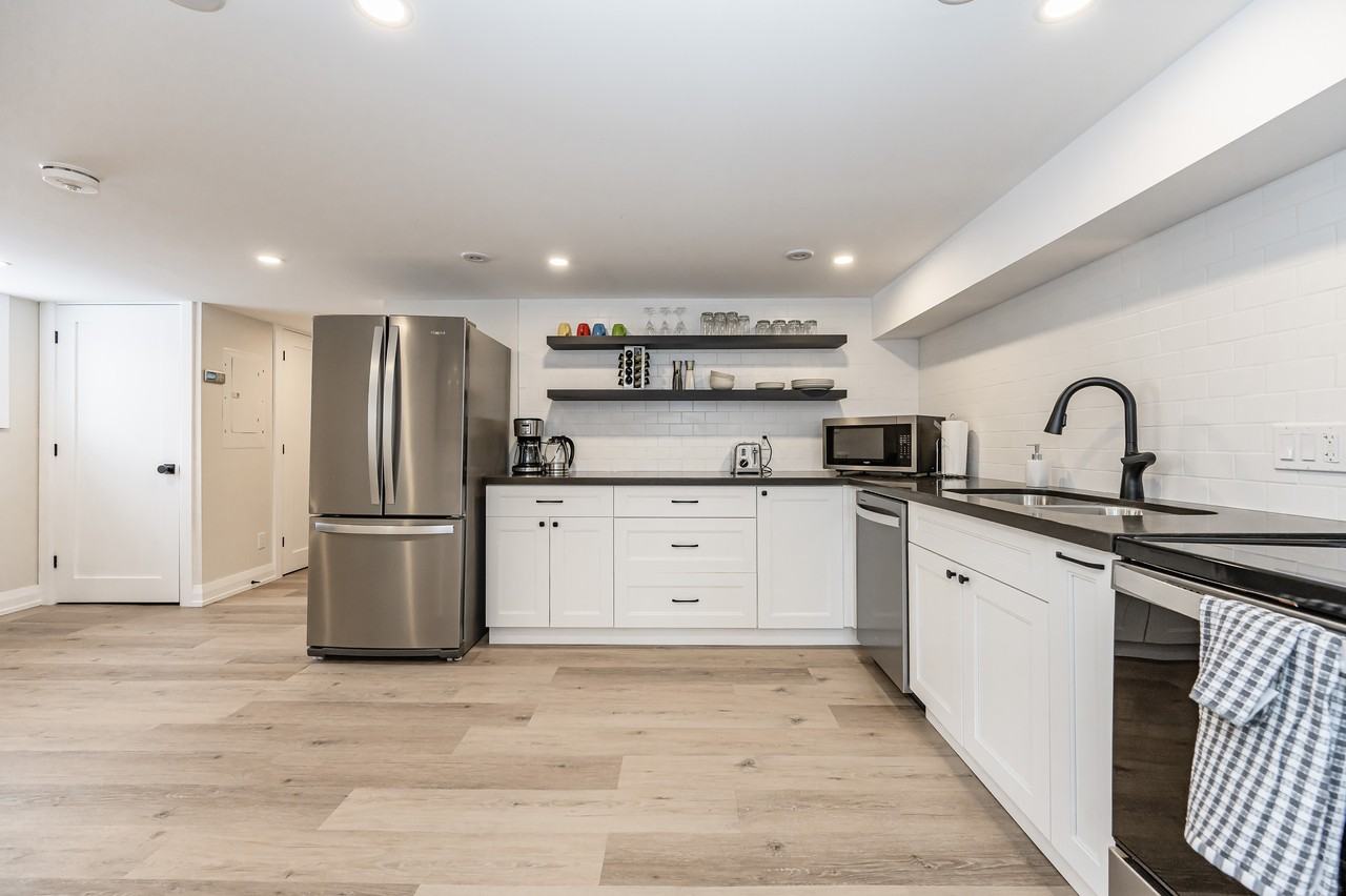 407 Park Street #1 - Photo 2 of 17