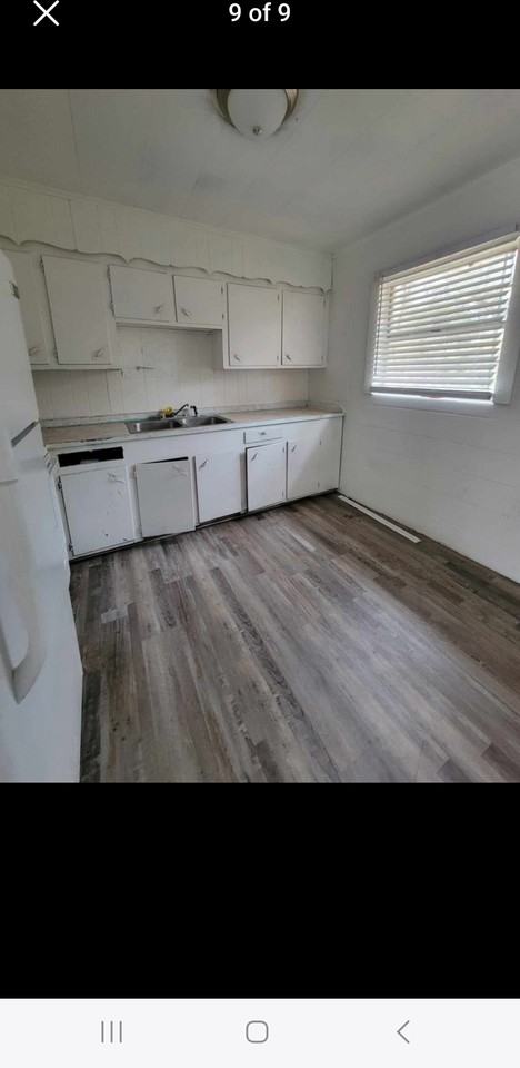 630 Capital Ave #1 - Photo 2 of 4