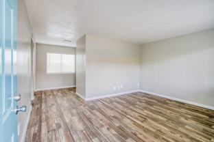 237 S Ashland - Photo 1 of 1