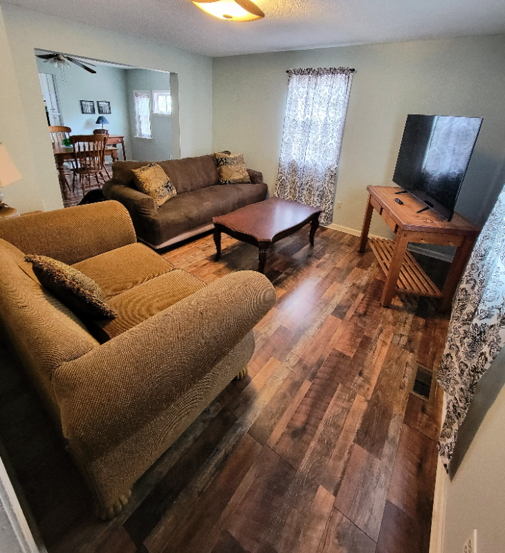 221 4th St - Photo 3 of 37