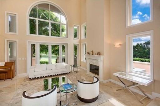 13691 Deering Bay Dr - Photo 3 of 10