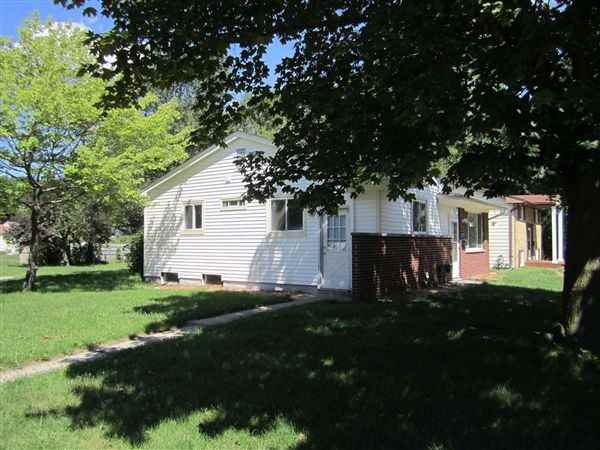 3634 Ronald St - Photo 2 of 10