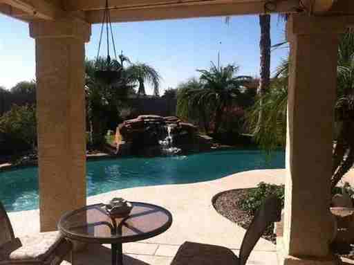 2771 S 31st Dr - Photo 2 of 7