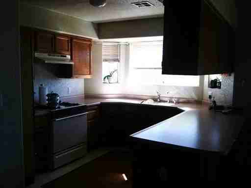 2771 S 31st Dr - Photo 3 of 7