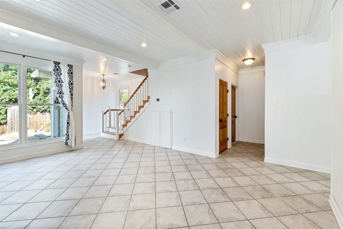506 Centex Sportsman Club Rd #1 - Photo 4 of 38
