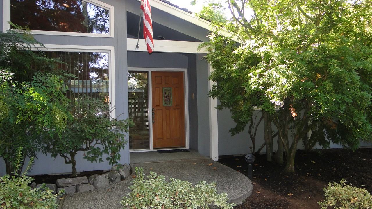 6996 Lowell Ave - Photo 2 of 12