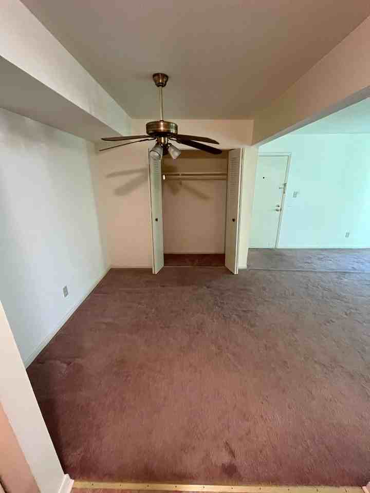 9218 Erie - Photo 2 of 9