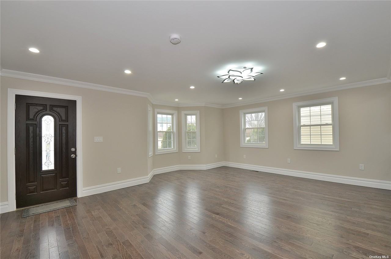 14851 Edgewood St ##1 - Photo 2 of 21