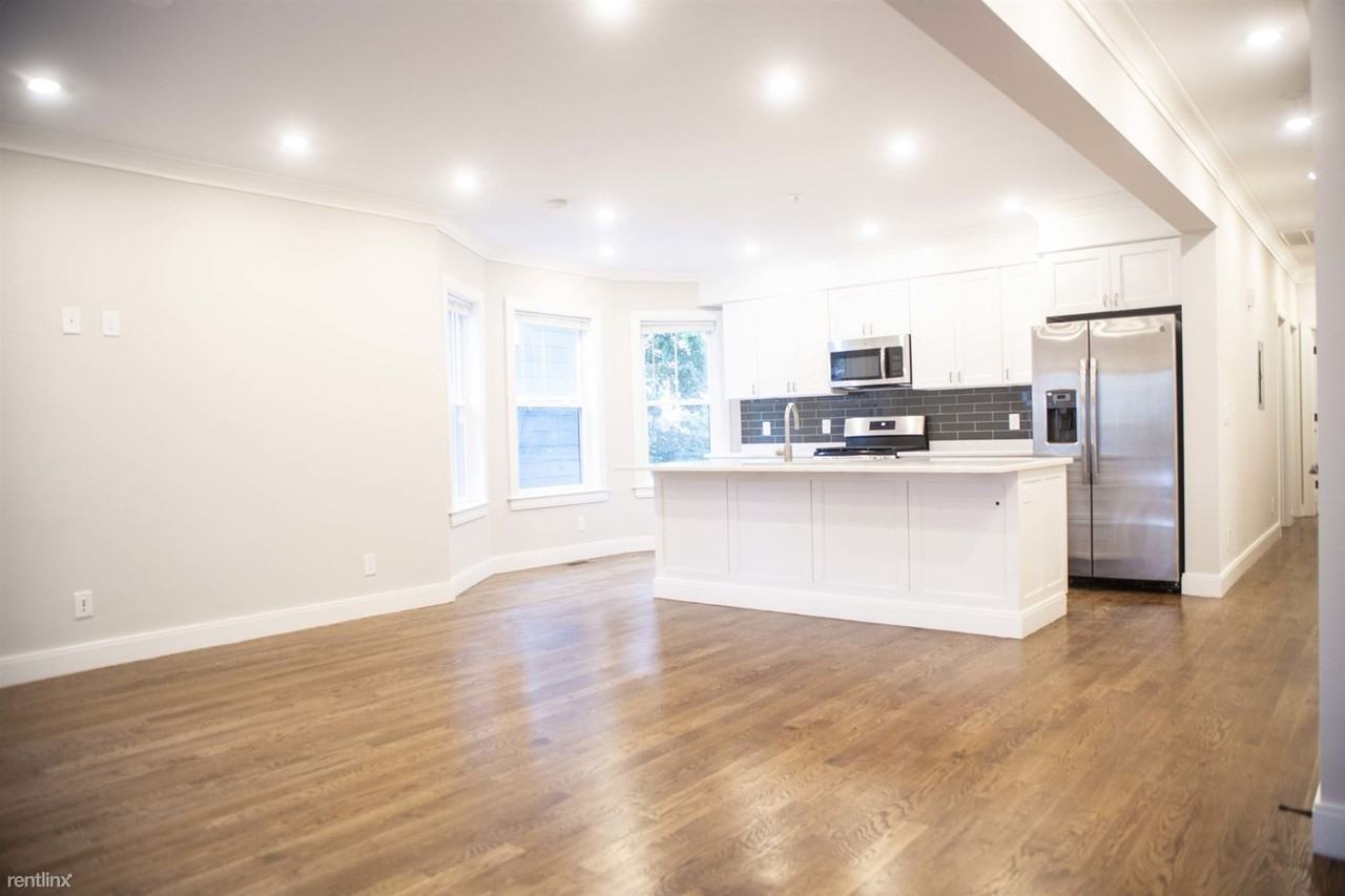 57 Quint Ave - Photo 3 of 11