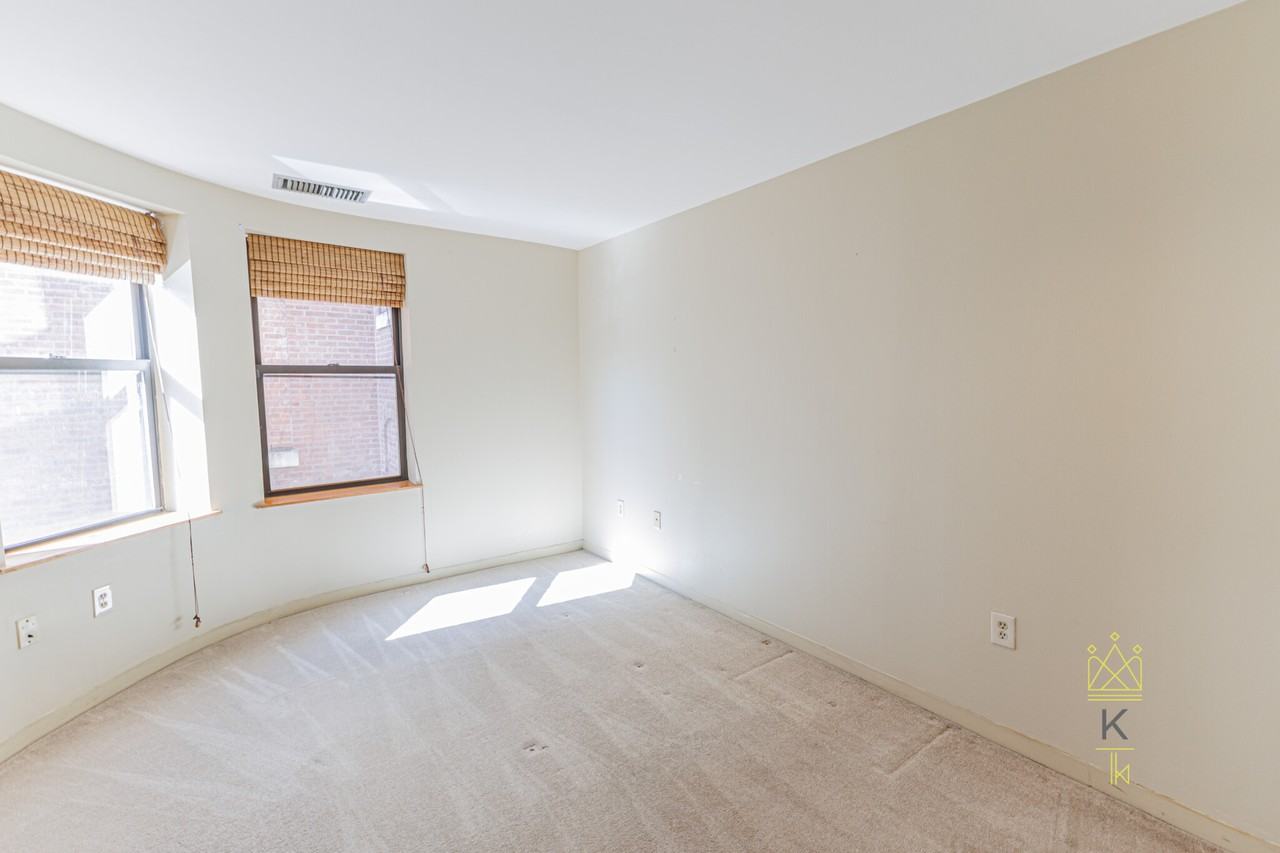 96 Gainsborough St #206W - Photo 6 of 12