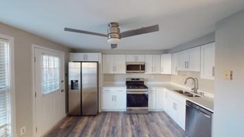 featured image of 1831 N Spring St