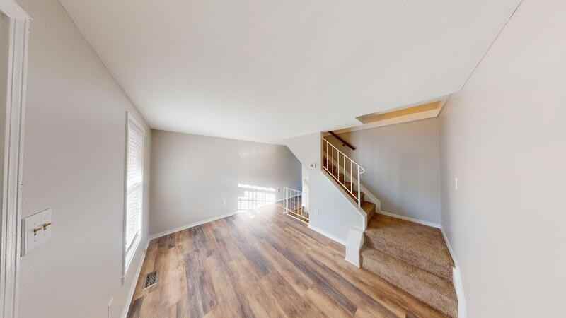 1831 N Spring St - Photo 6 of 29