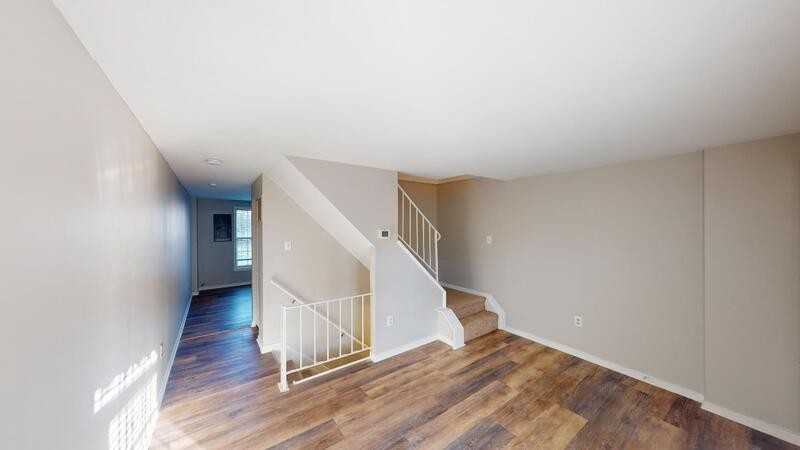 1831 N Spring St - Photo 7 of 29