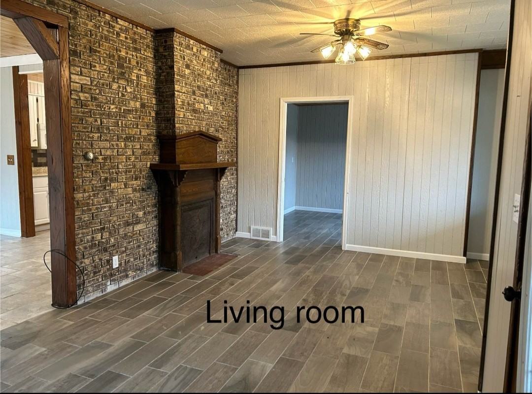 245 E Sebewaing St #NA - Photo 2 of 12