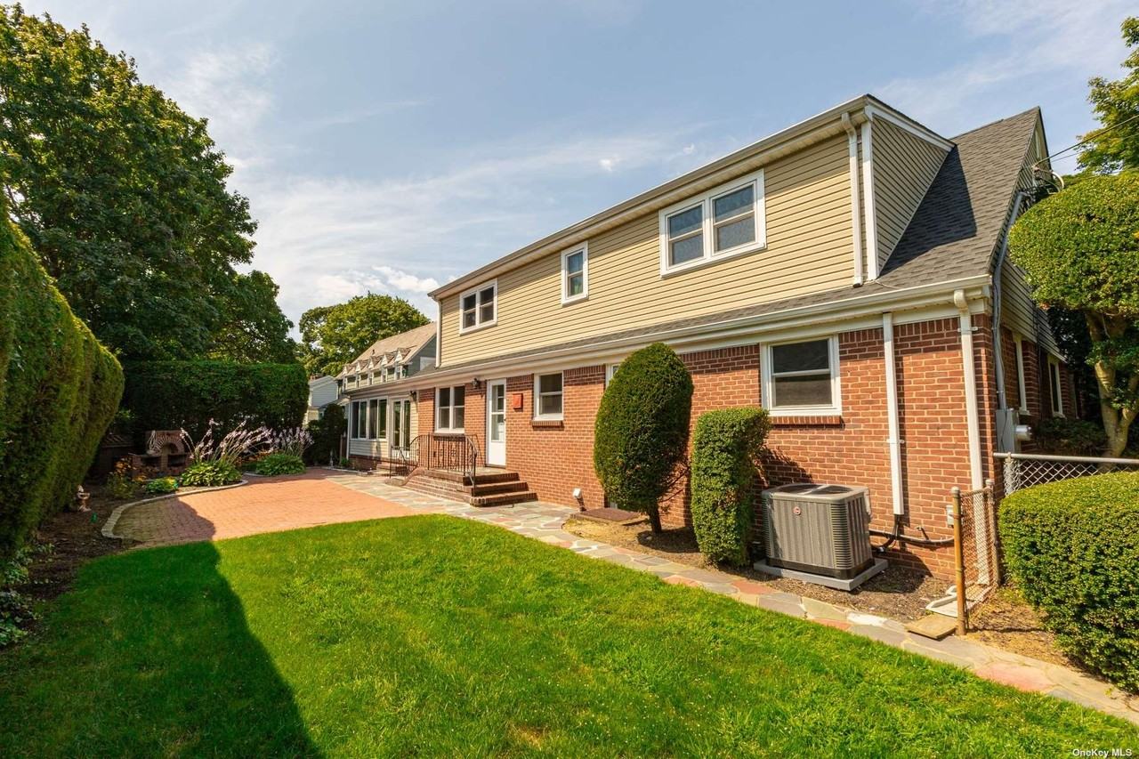 4006 Park Ave #1 - Photo 2 of 27