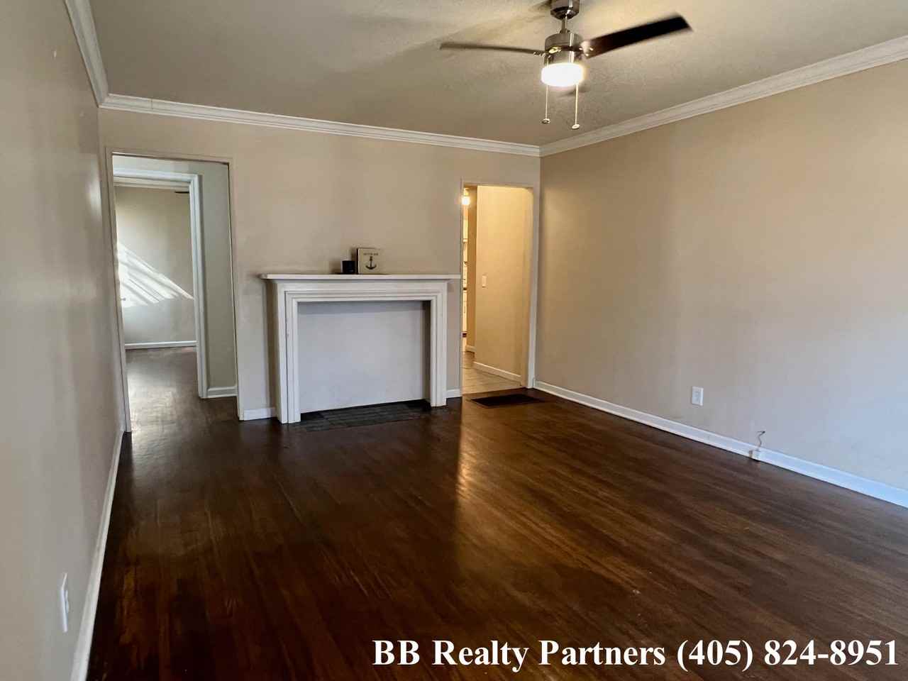 312 S Florence Ave #NA - Photo 3 of 14