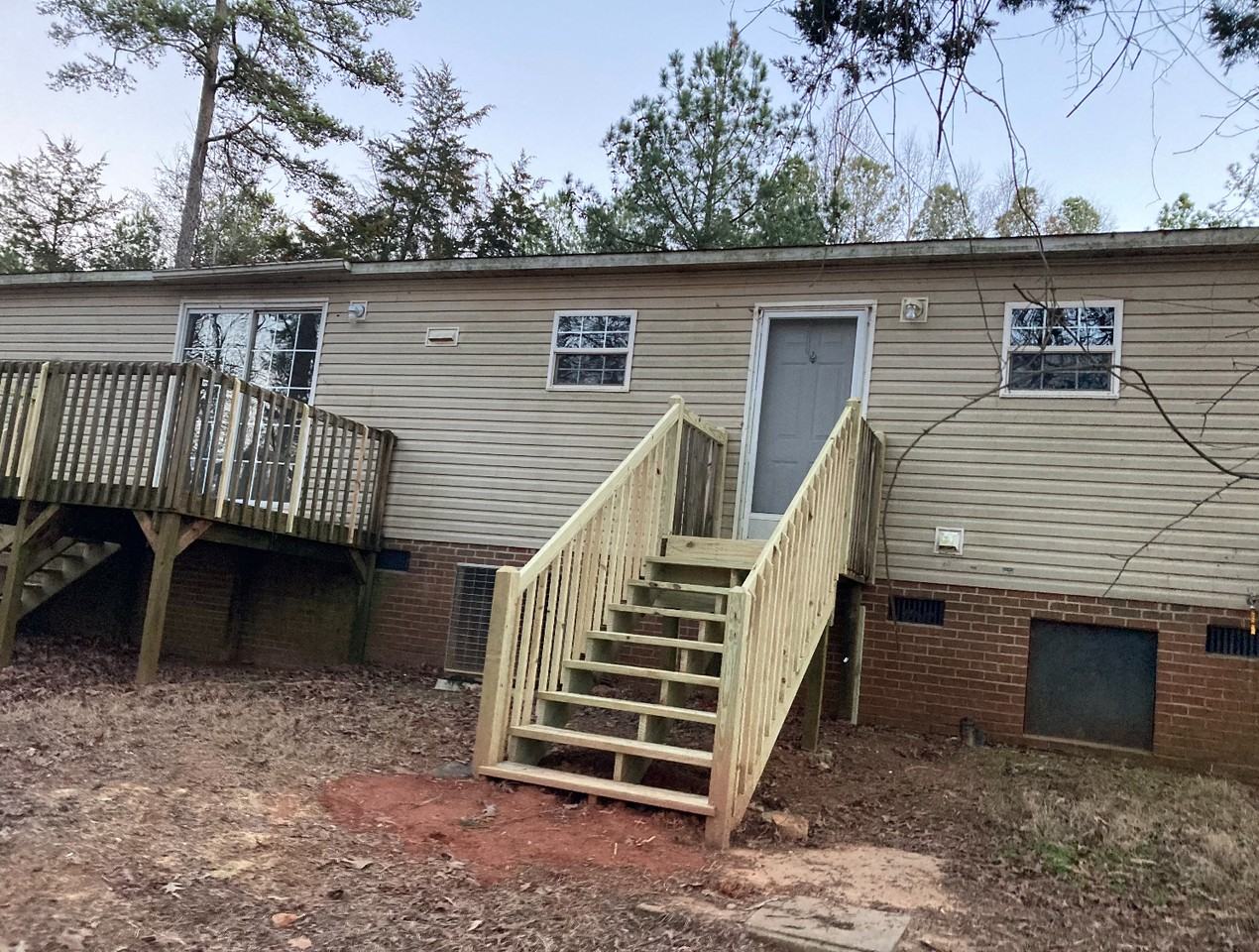 347 Old Ferry Rd #NA - Photo 3 of 18