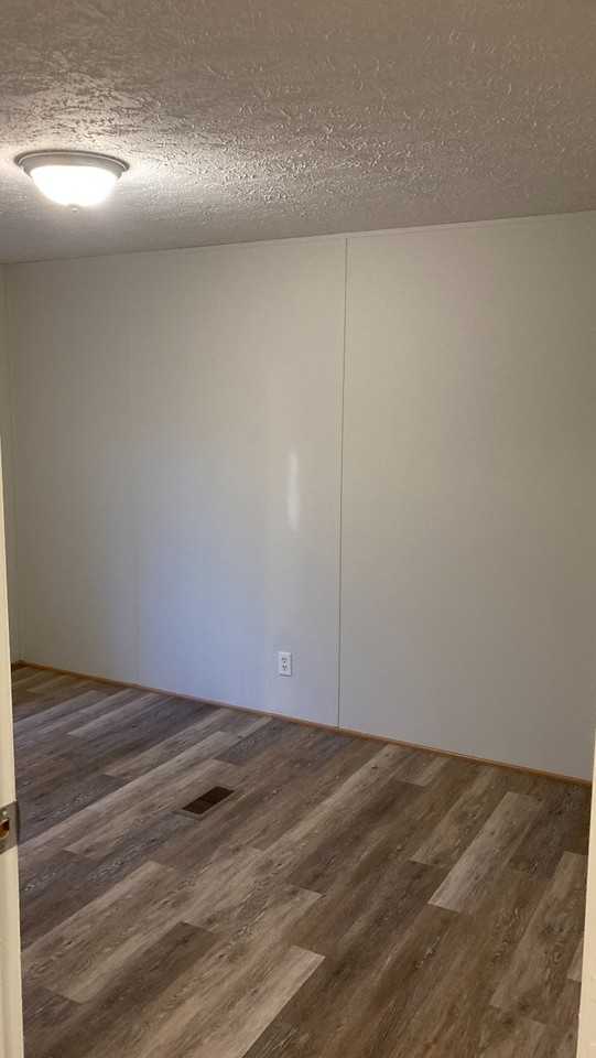 347 Old Ferry Rd #NA - Photo 6 of 18