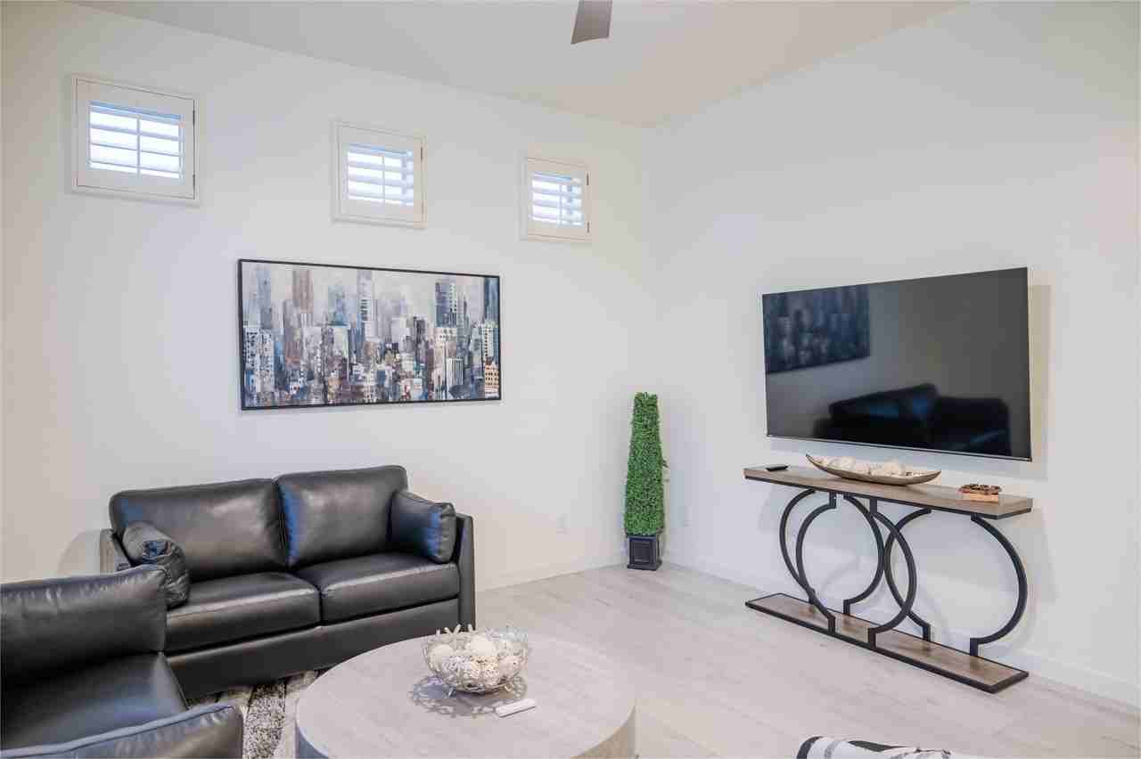 7678 E Starla Dr #NA - Photo 2 of 18