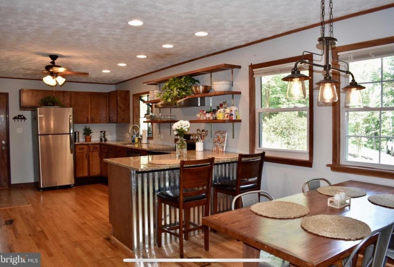 221 S Honeysuckle Ln #NA - Photo 3 of 13