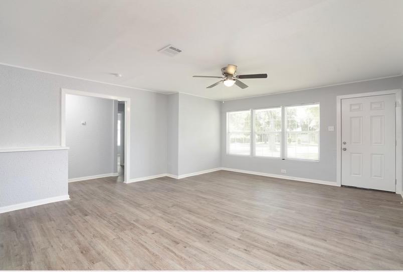 157 Riverdale Dr #NA - Photo 3 of 10