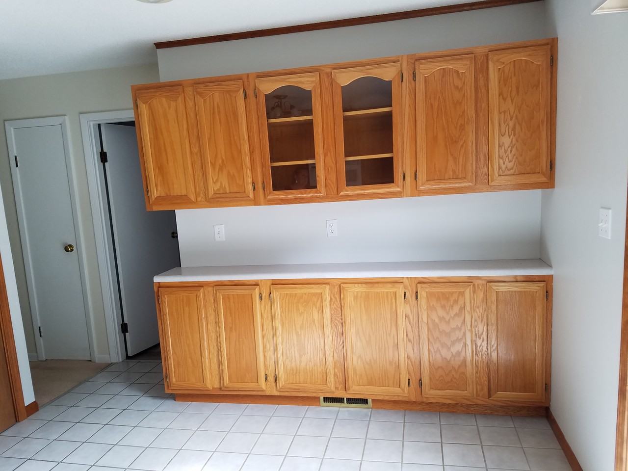 521 S Prairie St #NA - Photo 2 of 10