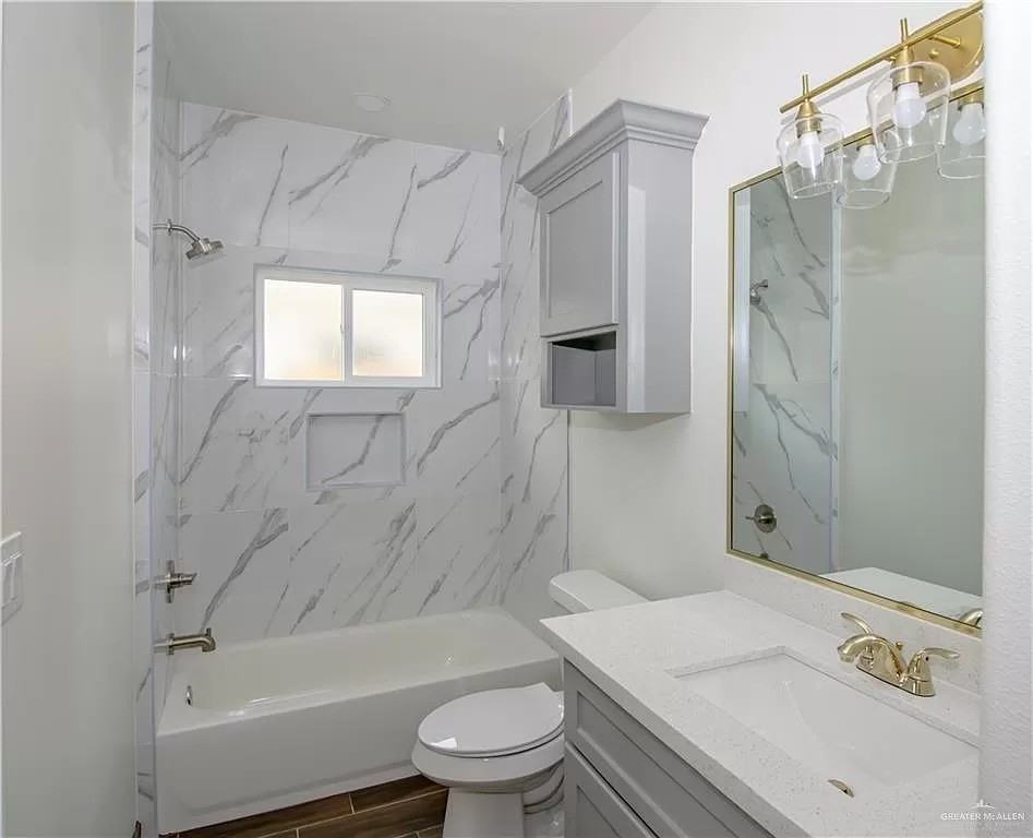 3012 W Sandlewood St #4 - Photo 7 of 18